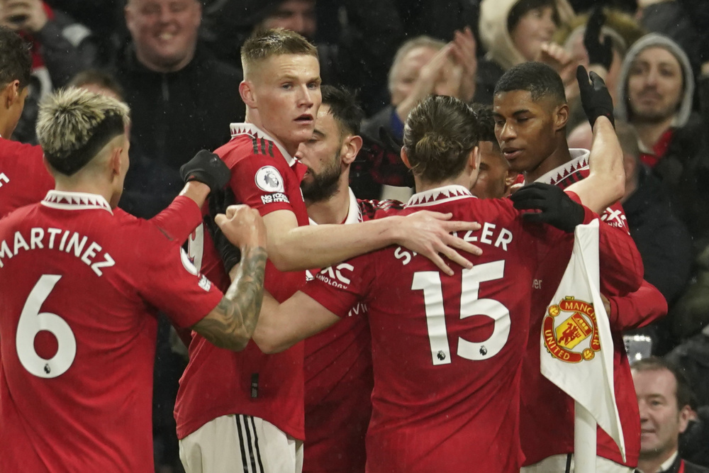 使得他拥有 使得他拥有